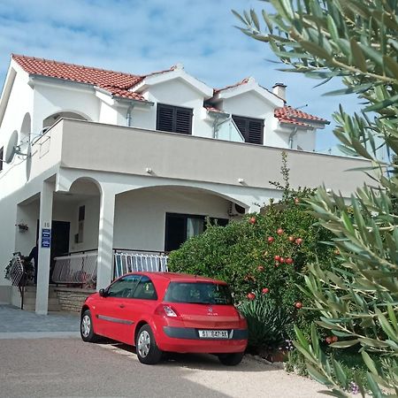 Apartments Lavanda - Free Parking And Grill Йезера Екстериор снимка